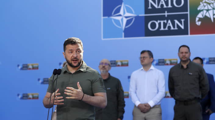 Альянс без плану дій: чому саміт НАТО у Вільнюсі став провалом та що варто робити Україні